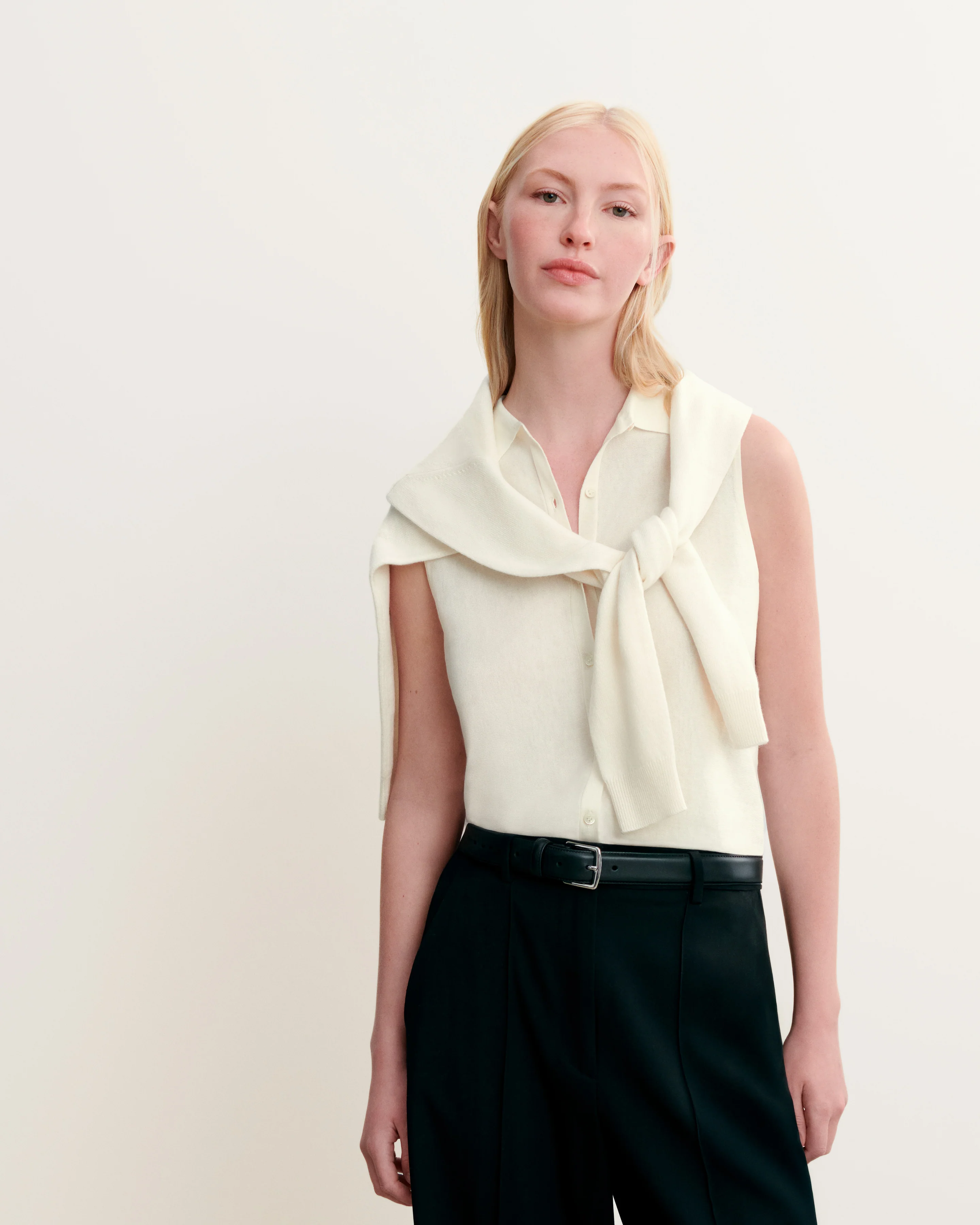 Chemise sans manches