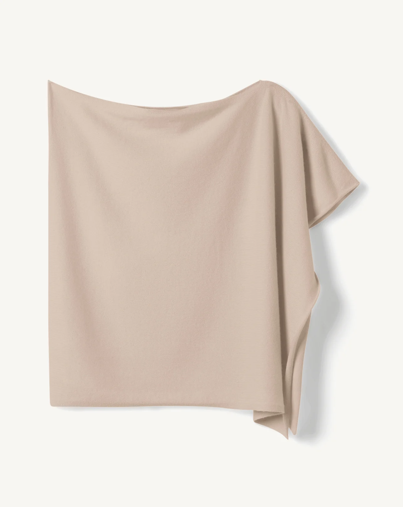 Poncho court - Image 5