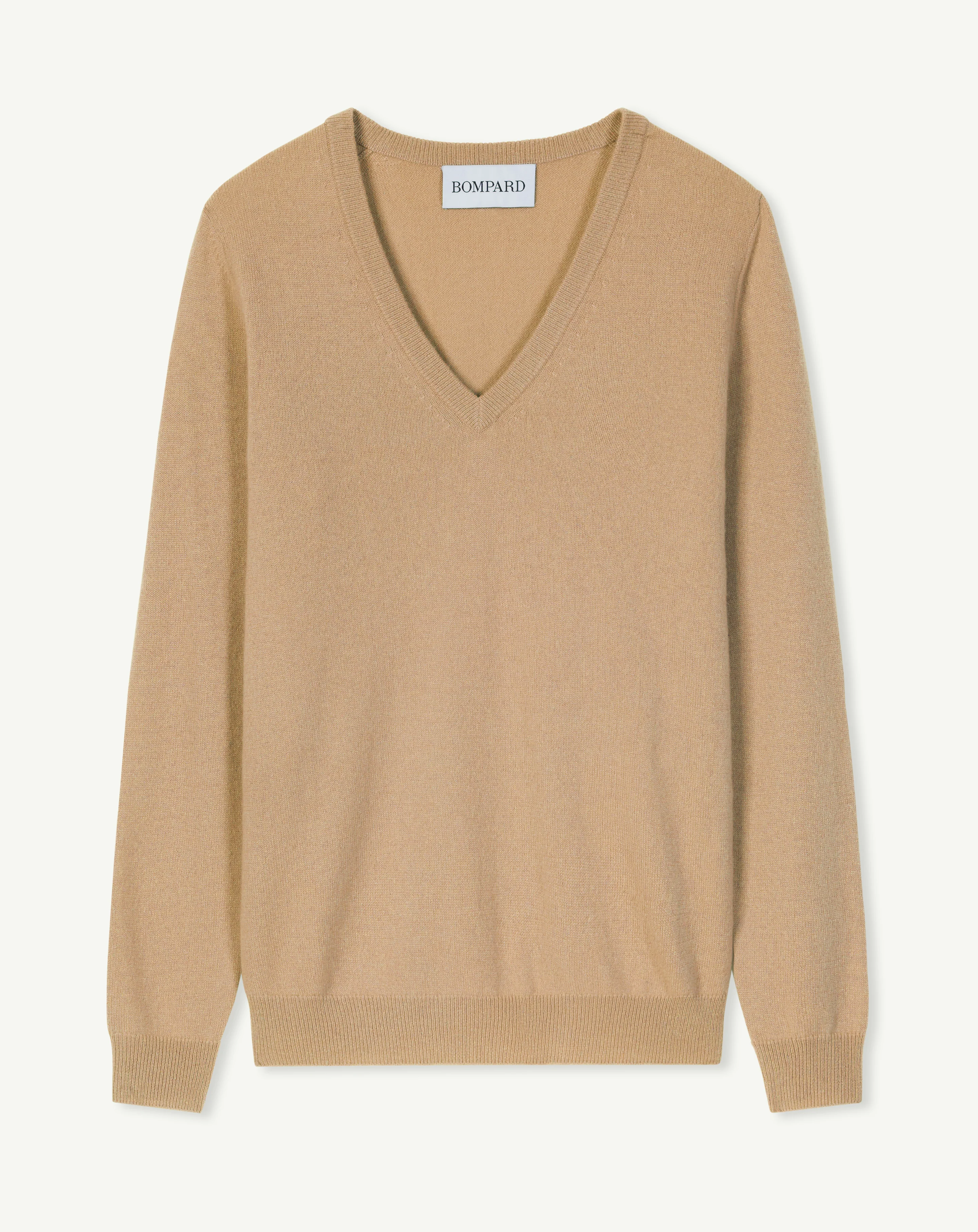 Pull col V classique