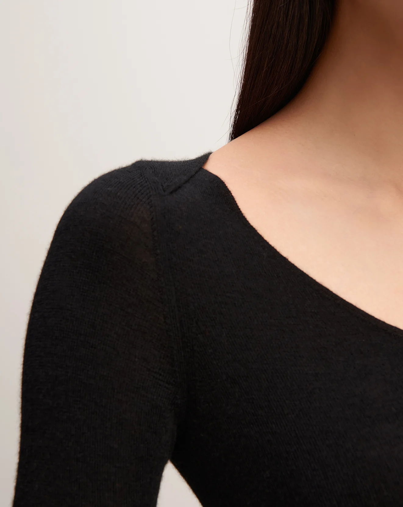 Pull col V maille unie - Image 4